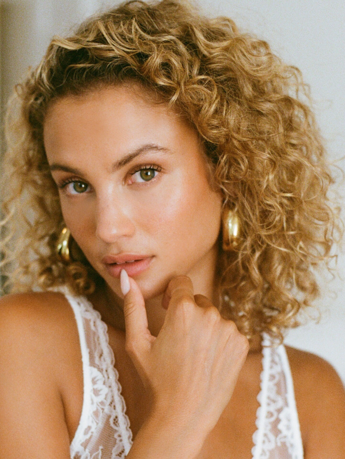 Rose Bertram