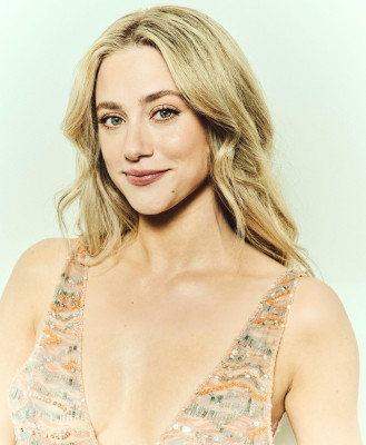 Lili Reinhart