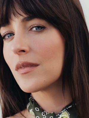 Dakota Johnson