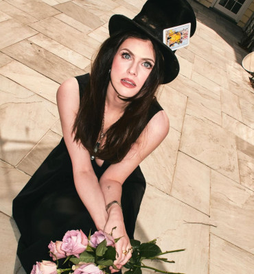 Alexandra Daddario