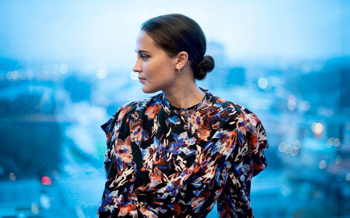 Alicia Vikander