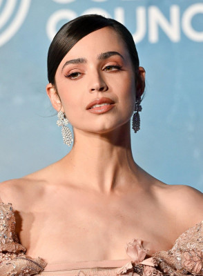 Sofia Carson