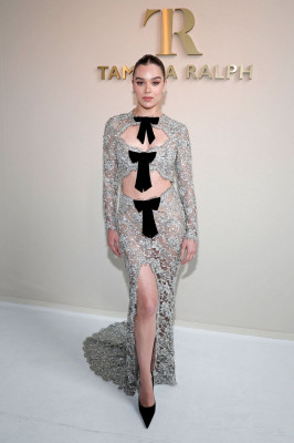Hailee Steinfeld