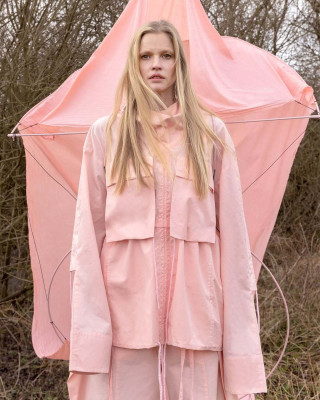 Lara Stone