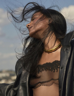 Simone Ashley 