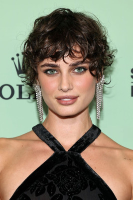 Taylor Hill