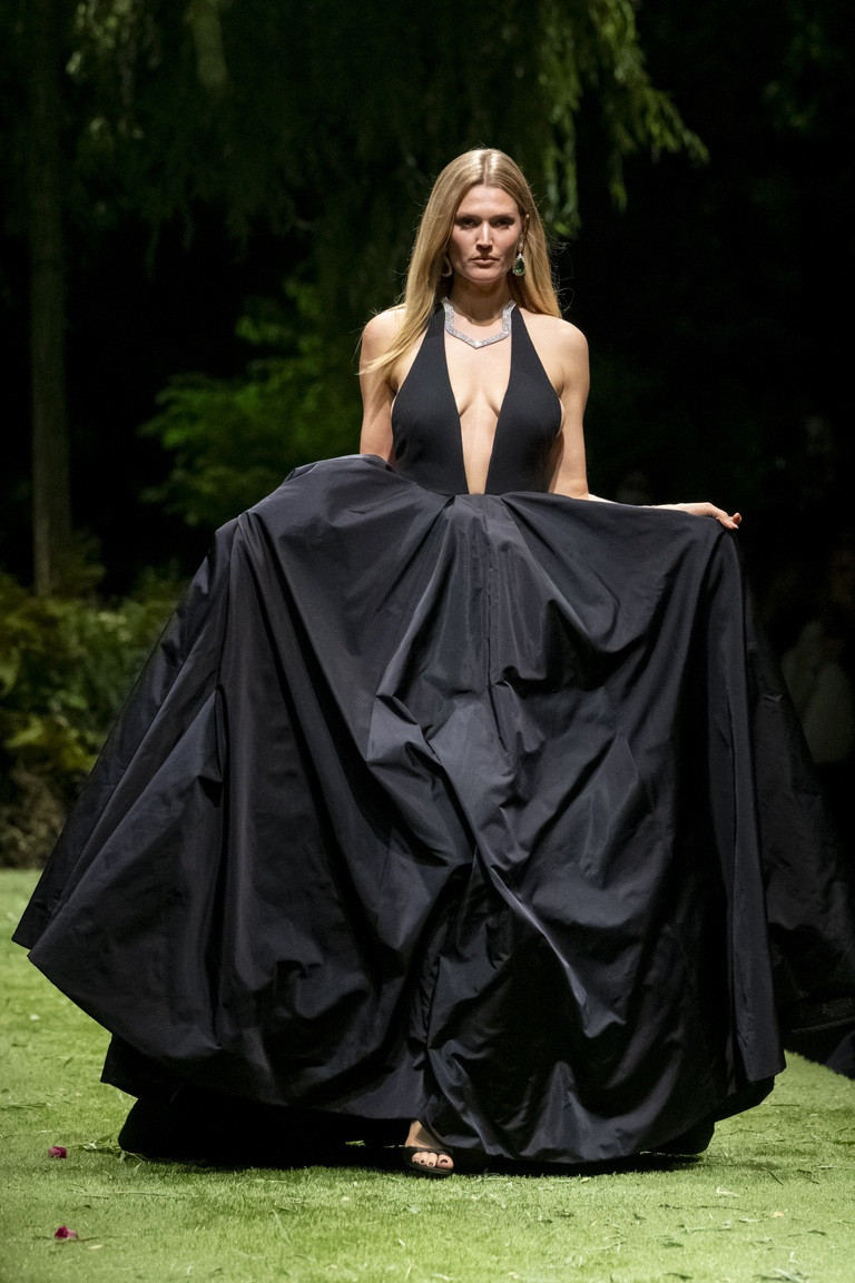 Toni Garrn