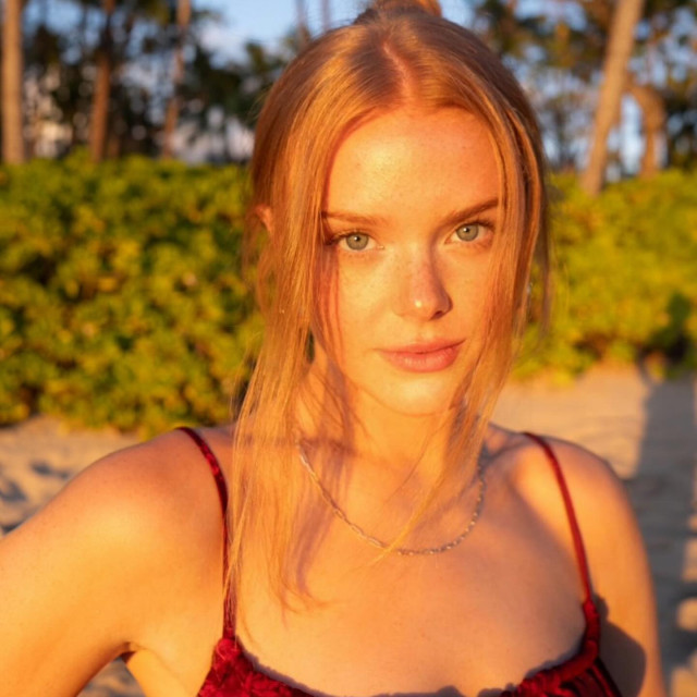 Abigail Cowen instagram post 771571