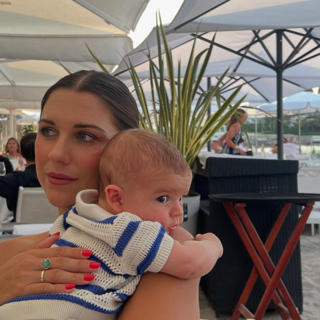 Alex Morgan instagram post 785674