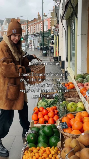 Alexandra Felstead instagram post 780299