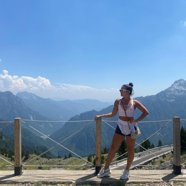 Ana Golja instagram post 768582