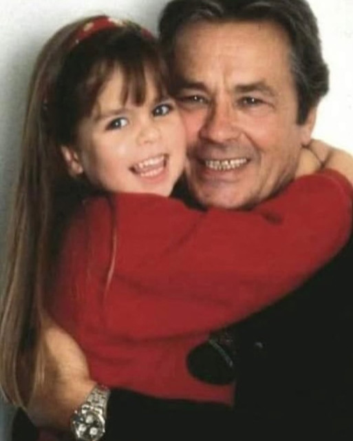 Anouchka Delon instagram post 771587