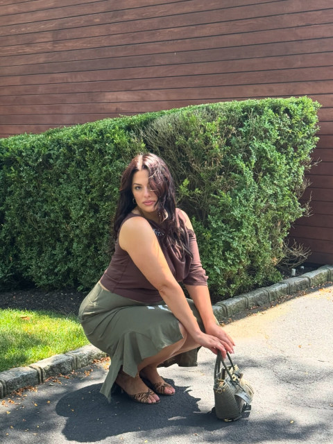 Ashley Graham instagram post 786454