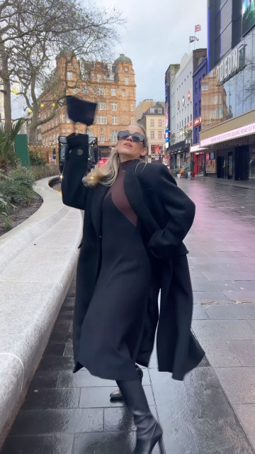 Ashley Roberts instagram post 777512