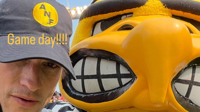 Ashton Cutcher instagram post 789535