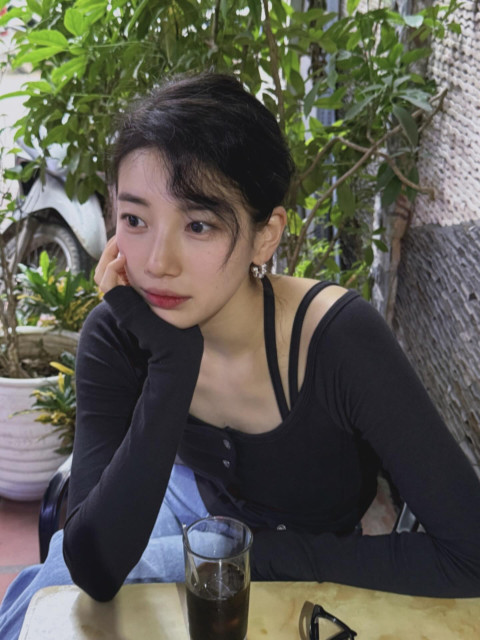 Bae Suzy instagram post 792437