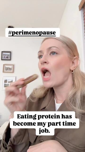 Beth Behrs instagram post 774549