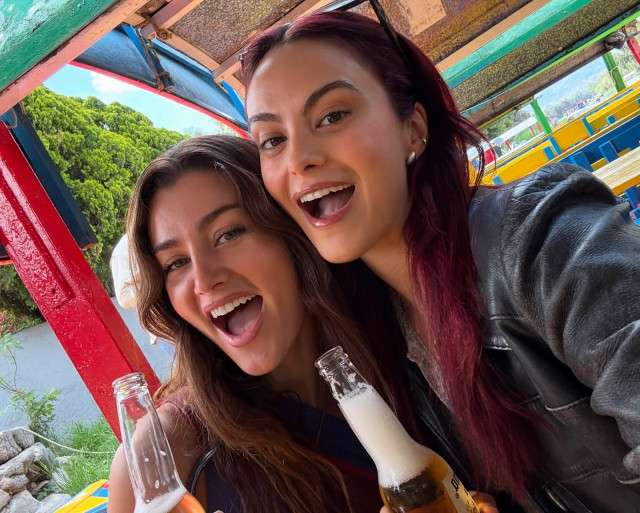 Camila Mendes instagram post 787693