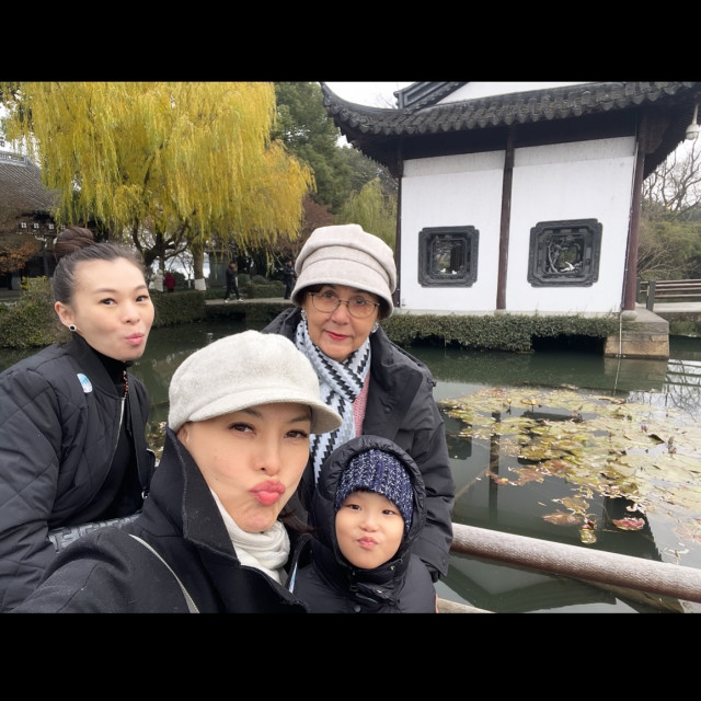Carmen Soo instagram post 782372