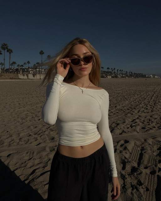 Cassie Randolph instagram post 774222