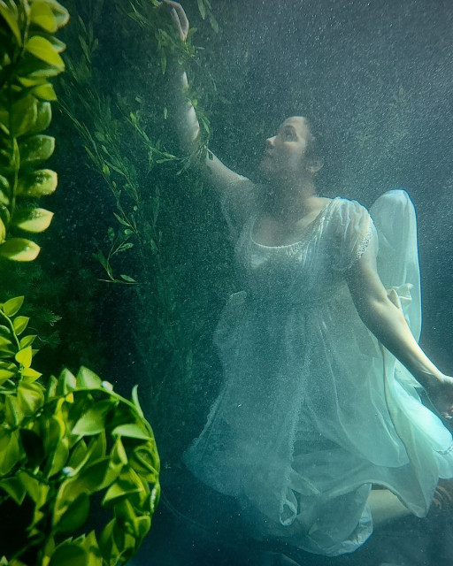 Chyler Leigh instagram post 782452