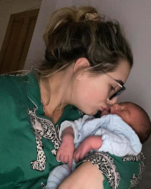 Dani Dyer instagram post 779849