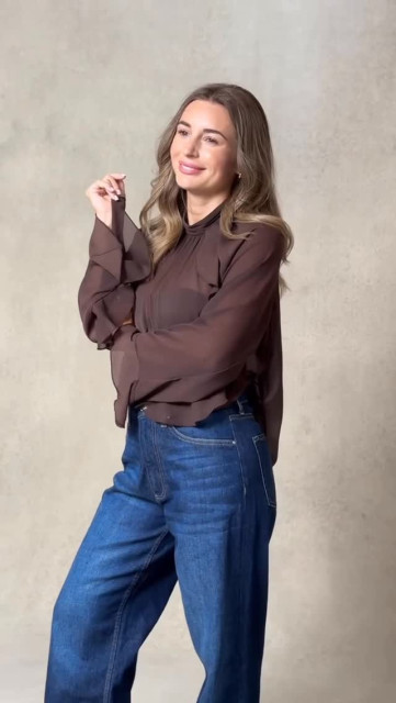 Dani Dyer instagram post 789675