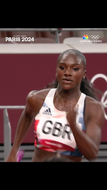 DINA ASHER-SMITH instagram post 769362