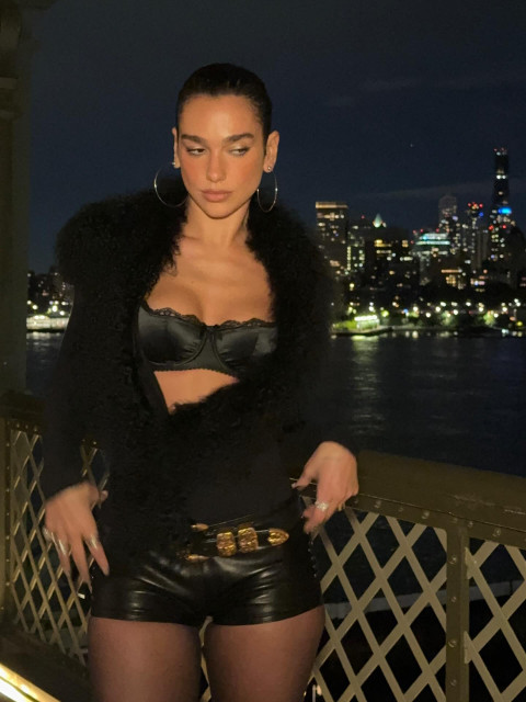 Dua Lipa instagram post 789054