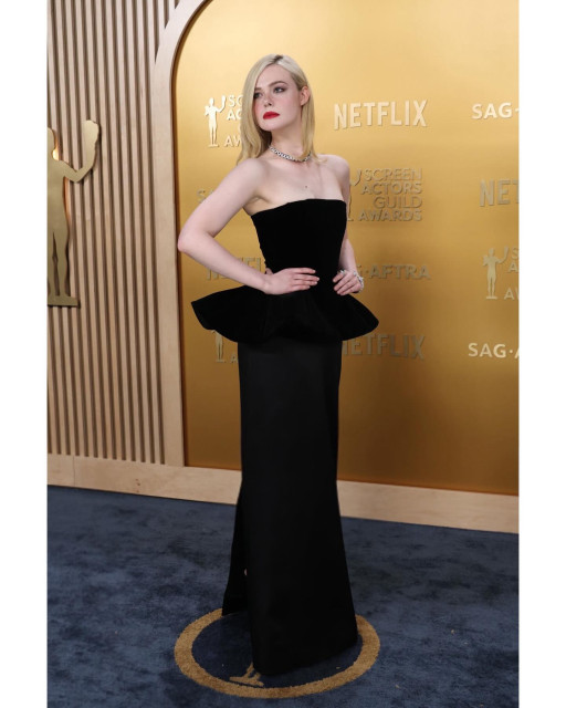Elle Fanning instagram post 781532