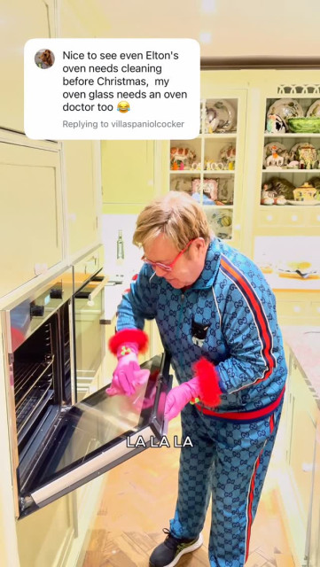 Elton John instagram post 792376