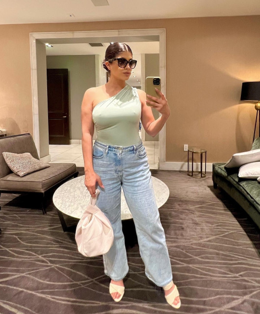 Erika Medina instagram post 769434