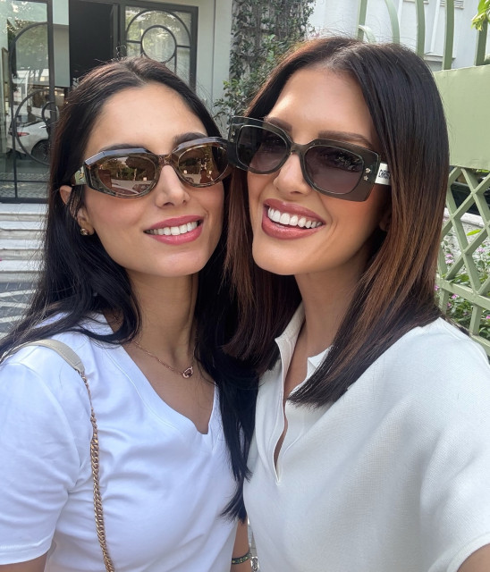 Erin Holland instagram post 790323