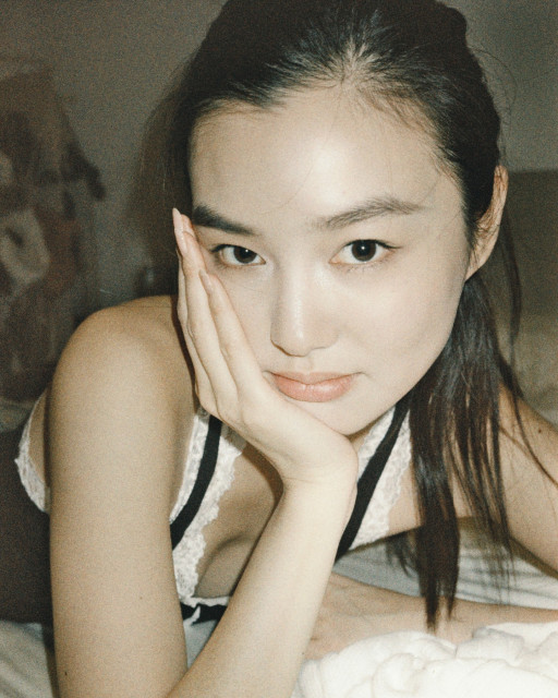 Estelle Chen instagram post 779745