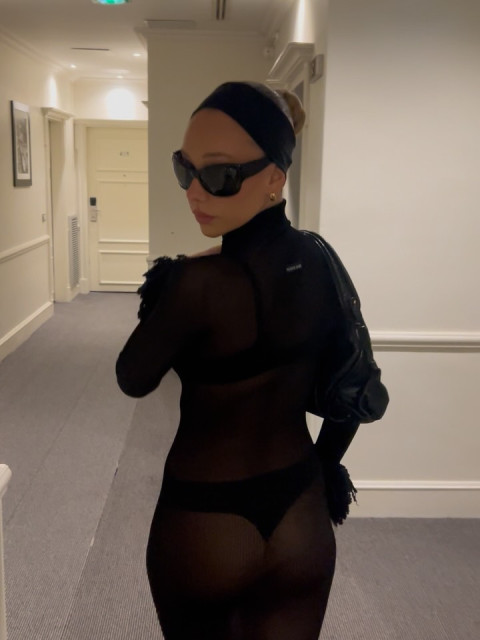Ester Exposito instagram post 789967