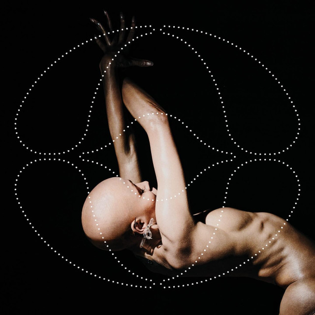 FKA Twigs instagram post 771537
