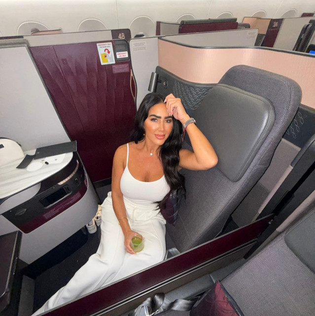 Grace J Teal instagram post 786516