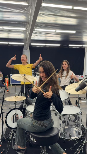 Haim instagram post 788092