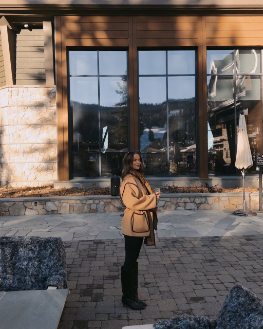 Helen Owen instagram post 776983