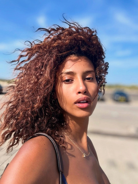 Imaan Hammam instagram post 786720