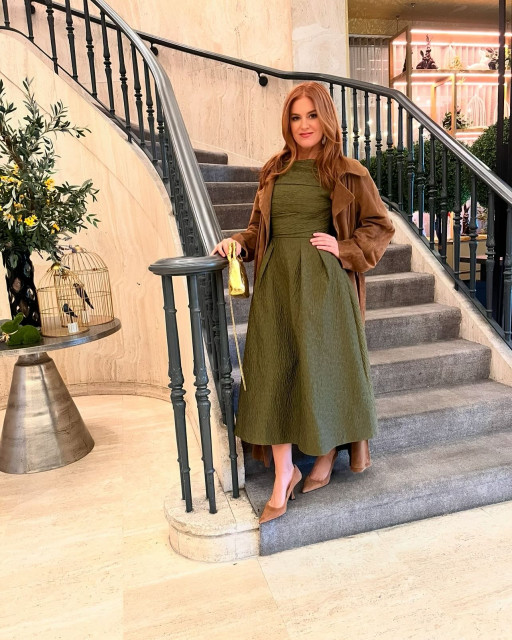 Isla Fisher instagram post 780015