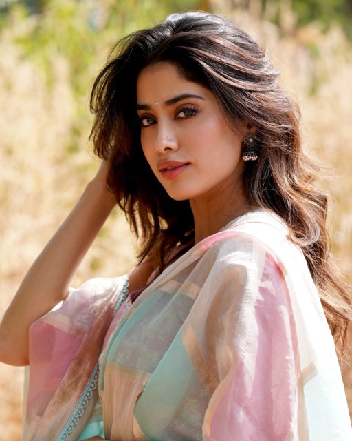 Janhvi Kapoor instagram post 776406