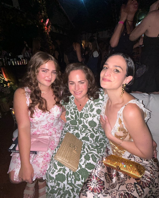 Jenny Slate instagram post 770383