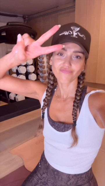 Jessica Alba instagram post 790230