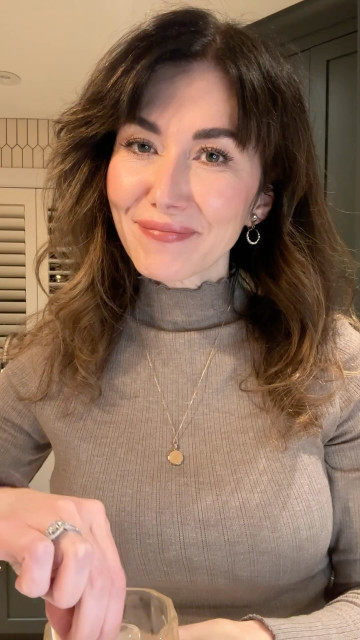 Jewel Staite instagram post 777001