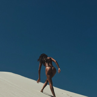 Joan Smalls инстаграм фото