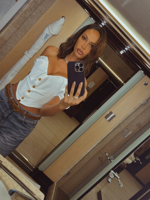 Joan Smalls instagram post 785548