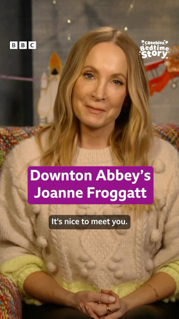 Joanne Froggatt  instagram post 762299