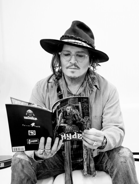 Johnny Depp instagram post 792504