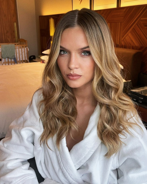 Josephine Skriver instagram post 774033